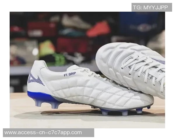 日本代购足球鞋攻略精选让你轻松找到心仪款式与优惠价格 日本代购足球鞋攻略精选让你轻松找到心仪款式与优惠价格